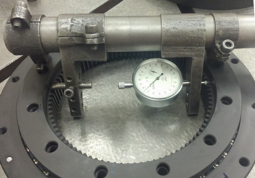 precision slewing bearing