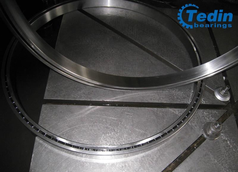 Thin section bearings