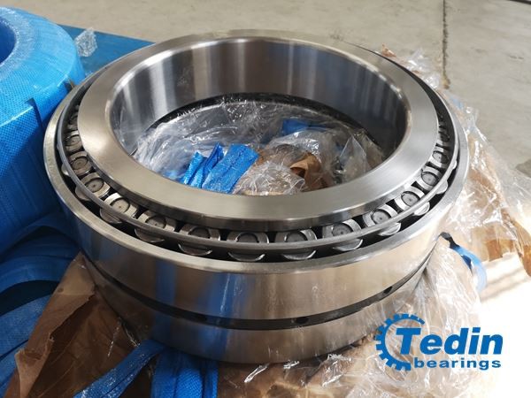 Double row tapered roller bearing 1