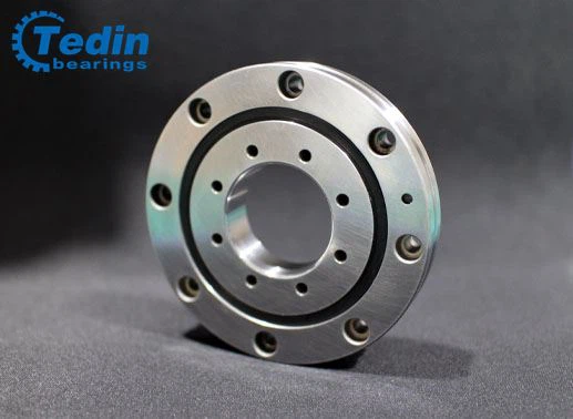 RU66 Crossed Bearing